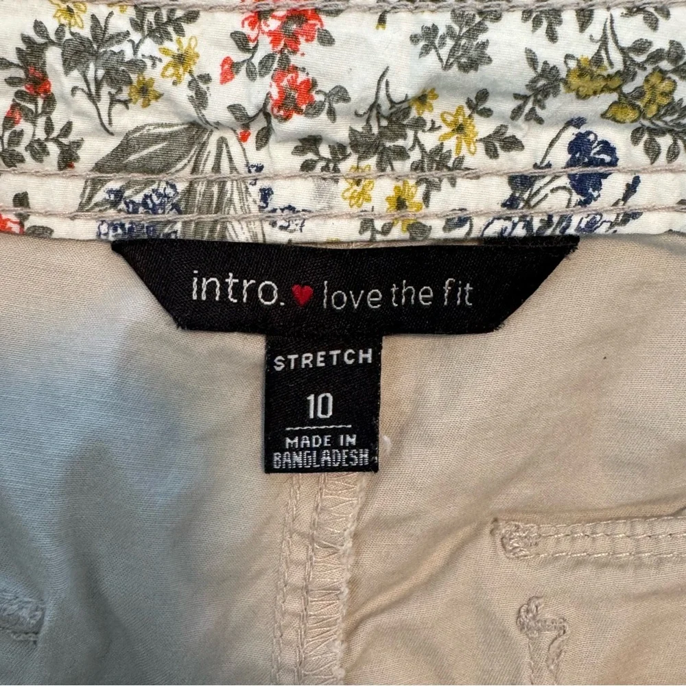Intro. Tan Shorts Size 10